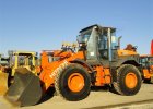 Фронтальный колесный погрузчик ZW140